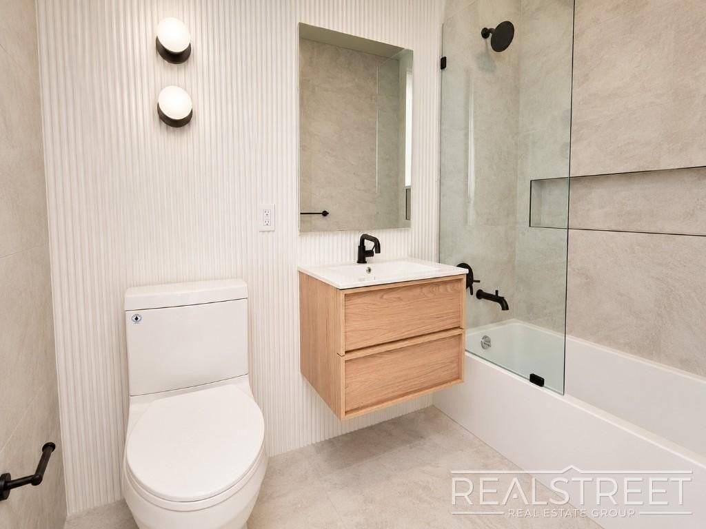 972 Bushwick Ave #2E - Photo 6 of 14