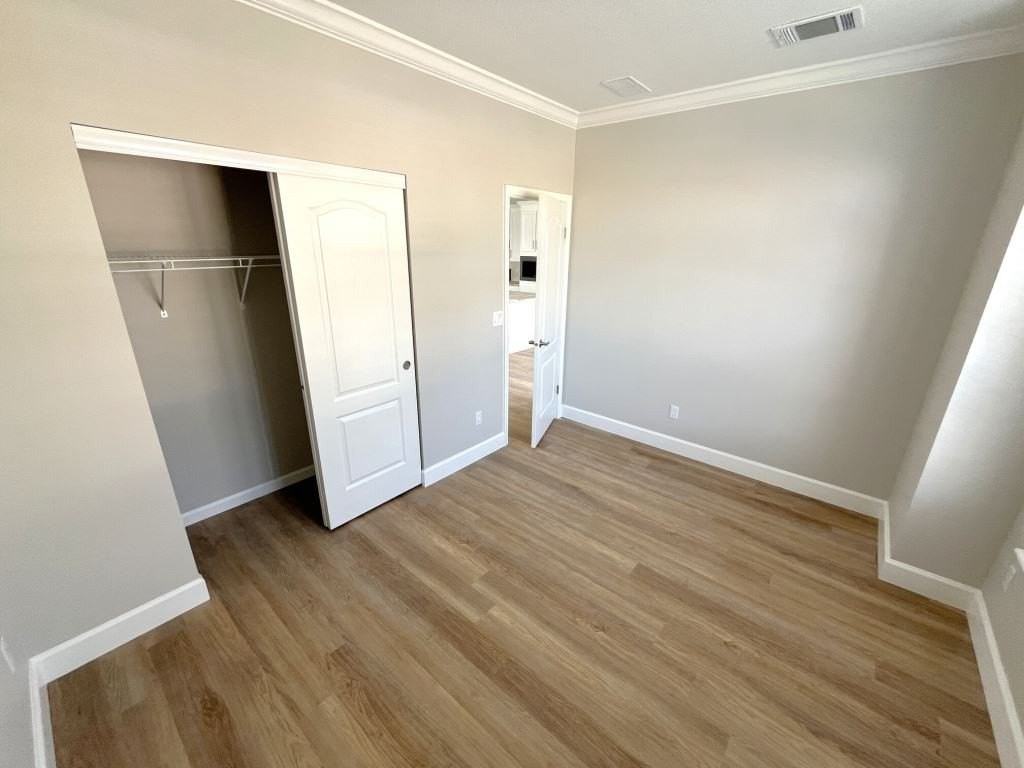 1029 Mayapple Ln #1029E - Photo 4 of 20