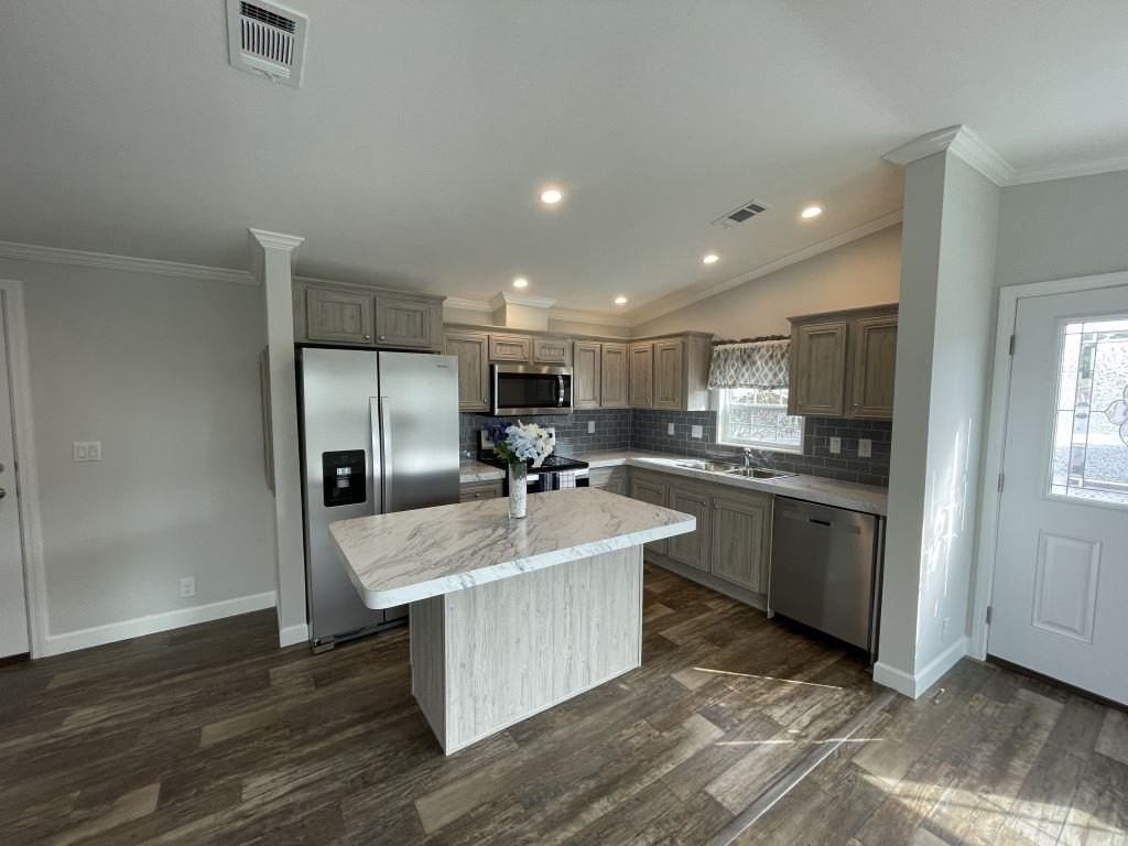 4300 E Bay Dr #0204 - Photo 3 of 18
