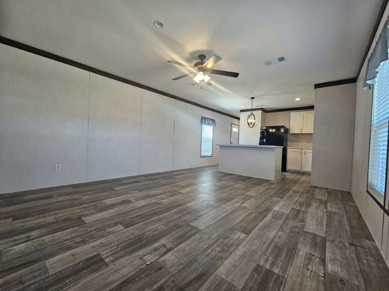 436 Suwanee Dr #2036 - Photo 2 of 8