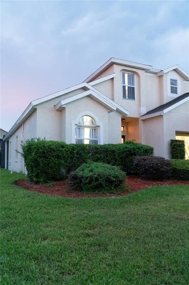 1014 Corvina Dr