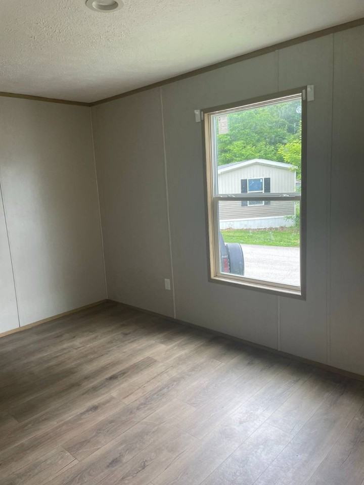 23 Mindi Ct - Photo 6 of 11