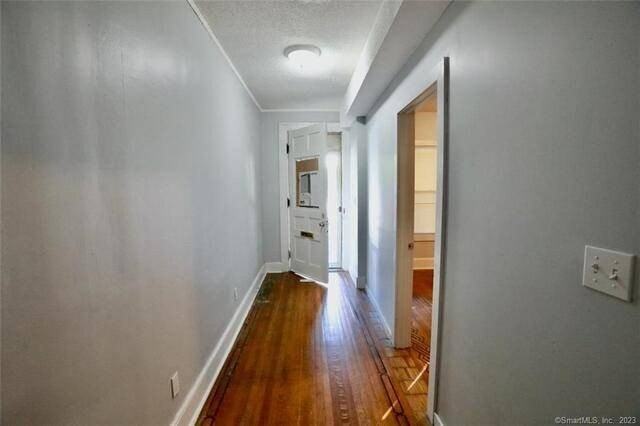 389 Orchard St - Photo 2 of 30