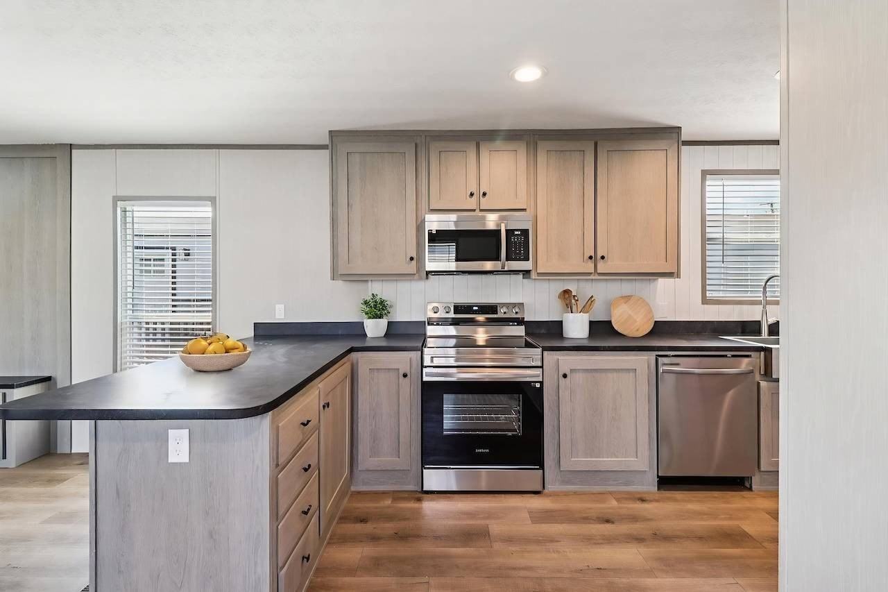 1608 Swallowtail Dr - Photo 5 of 14
