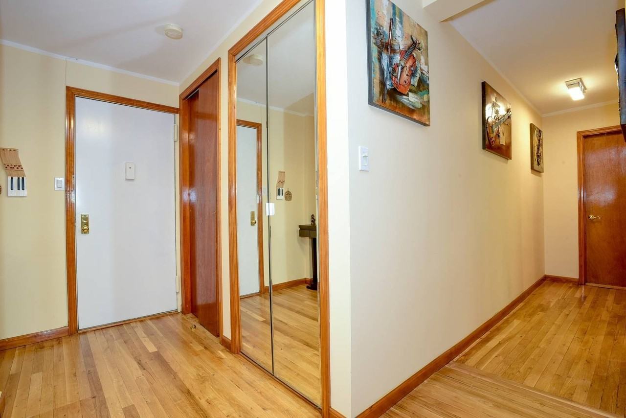 2785 Ocean Pkwy #E3 - Photo 3 of 9
