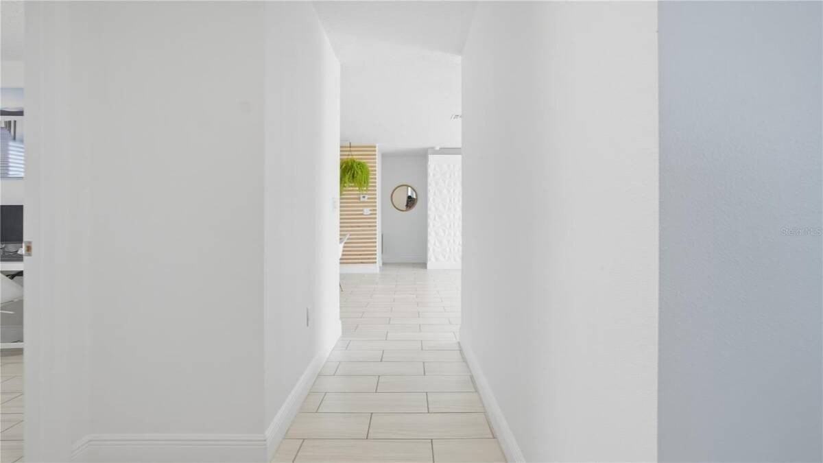 16 Alicante Ct - Photo 5 of 42