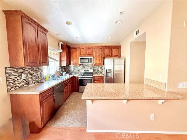 25911 Sandstone Ln - Photo 6 of 8
