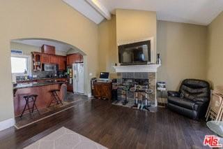 1912 Vanderbilt Ln #C - Photo 3 of 8