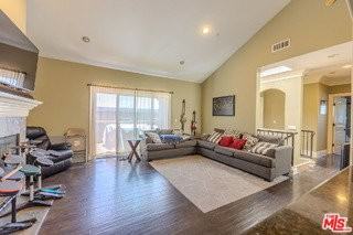 1912 Vanderbilt Ln #C - Photo 4 of 8