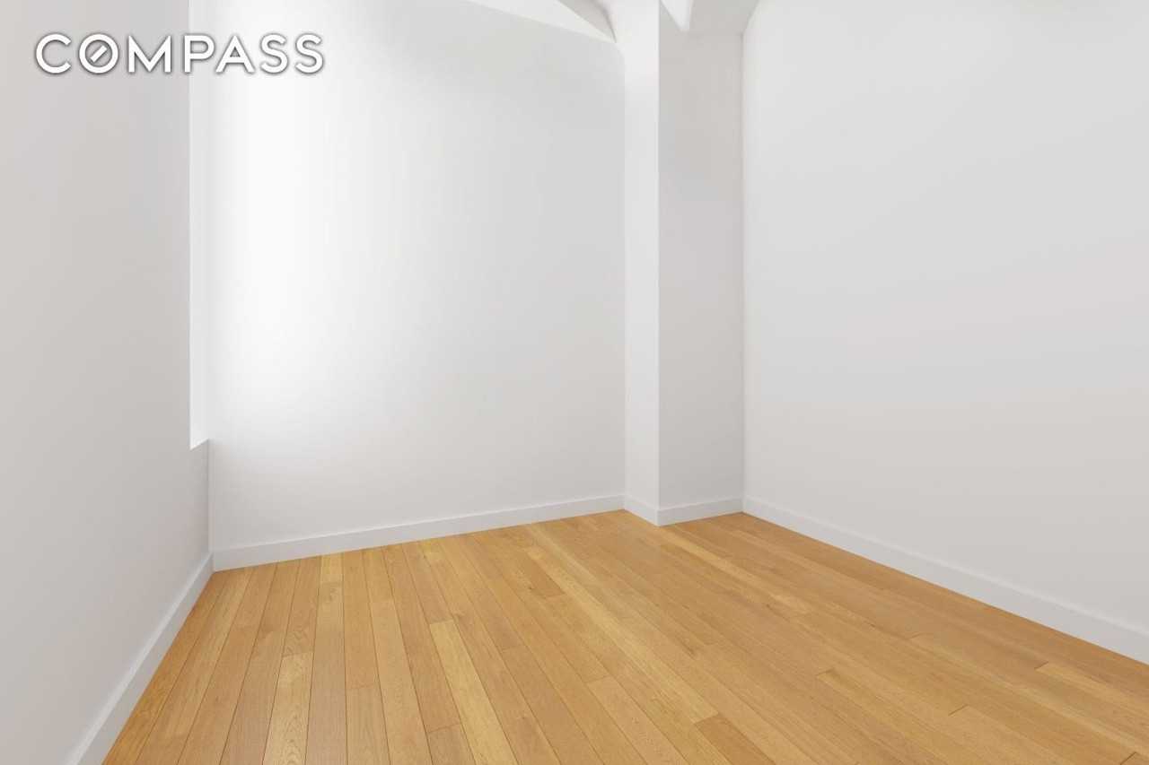 2728 Thomson Ave #421 - Photo 3 of 17