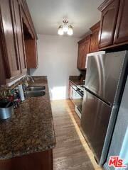 3005 Ocean Front Walk #A - Photo 5 of 8