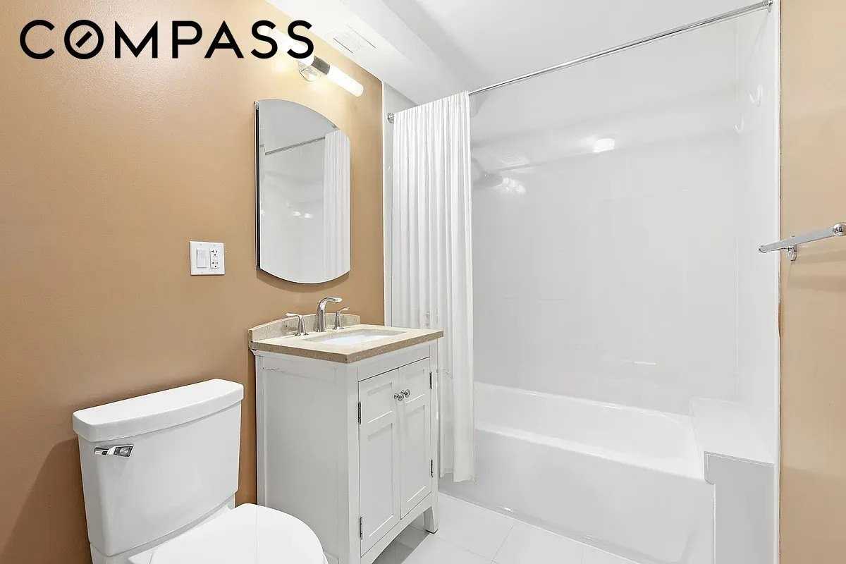 400 15th St #3C - Photo 5 of 6
