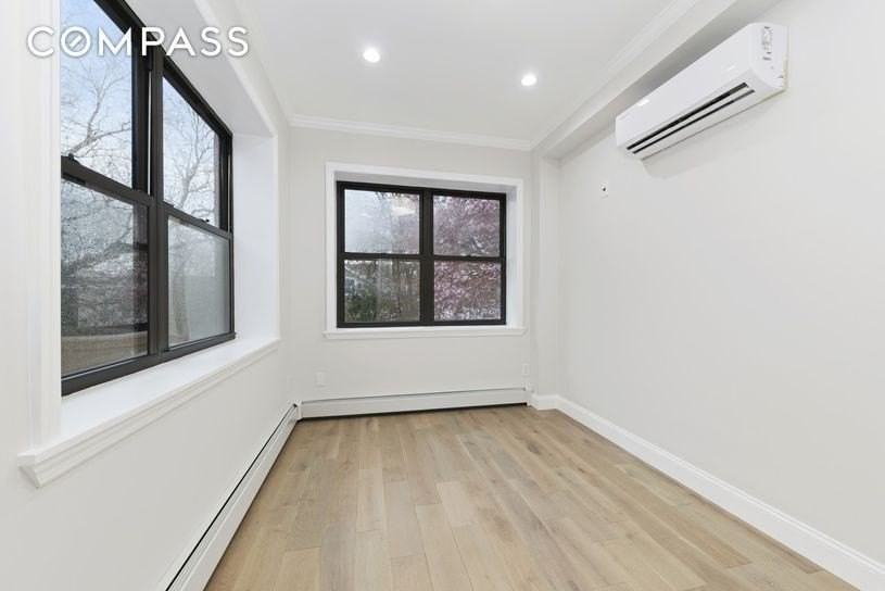 4838 42nd St #3 - Photo 5 of 6