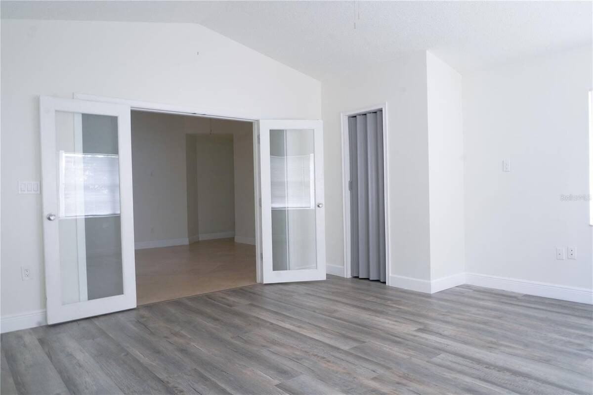970 Amy Ridge Ct - Photo 3 of 14