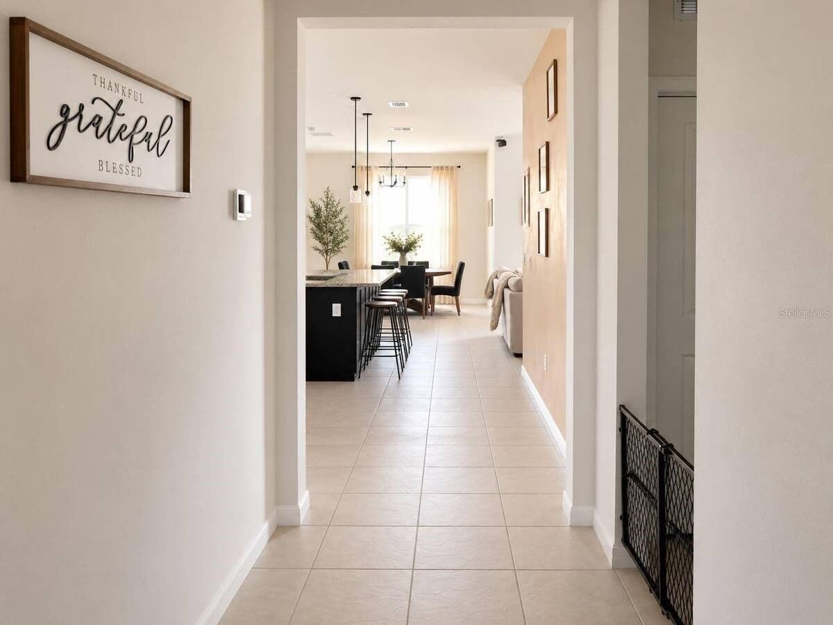 1051 Patriot Loop - Photo 2 of 13