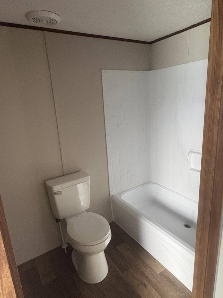 300 Pearl St #53 - Photo 5 of 6