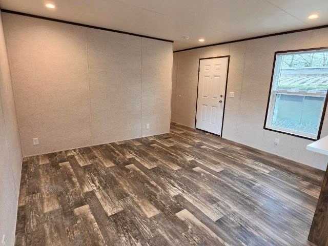 71 Harold Dr - Photo 2 of 10