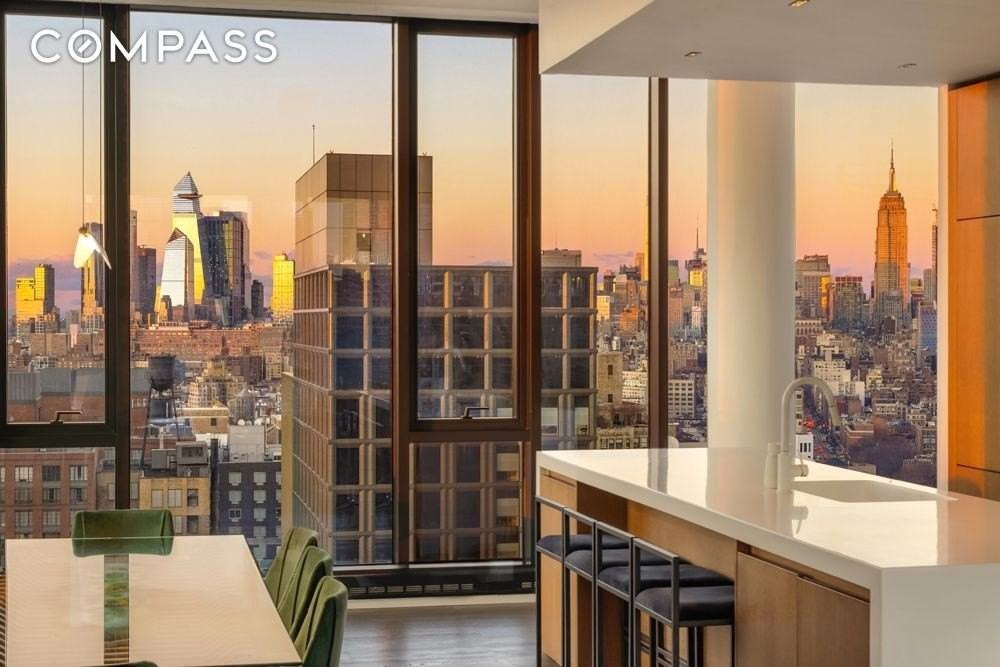 570 Broome St - Photo 3 of 22