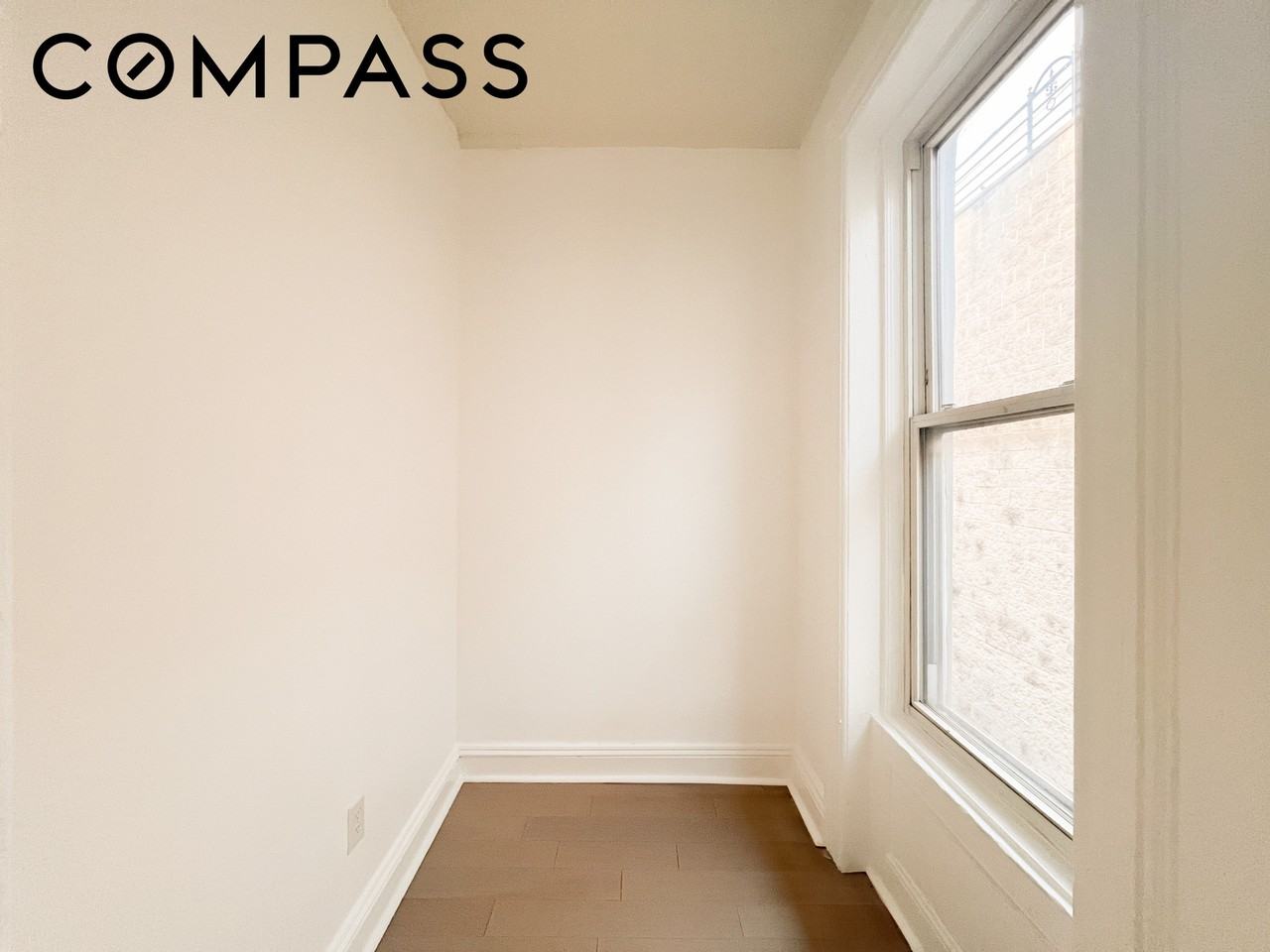 534 4th Ave #2 - Photo 6 of 8