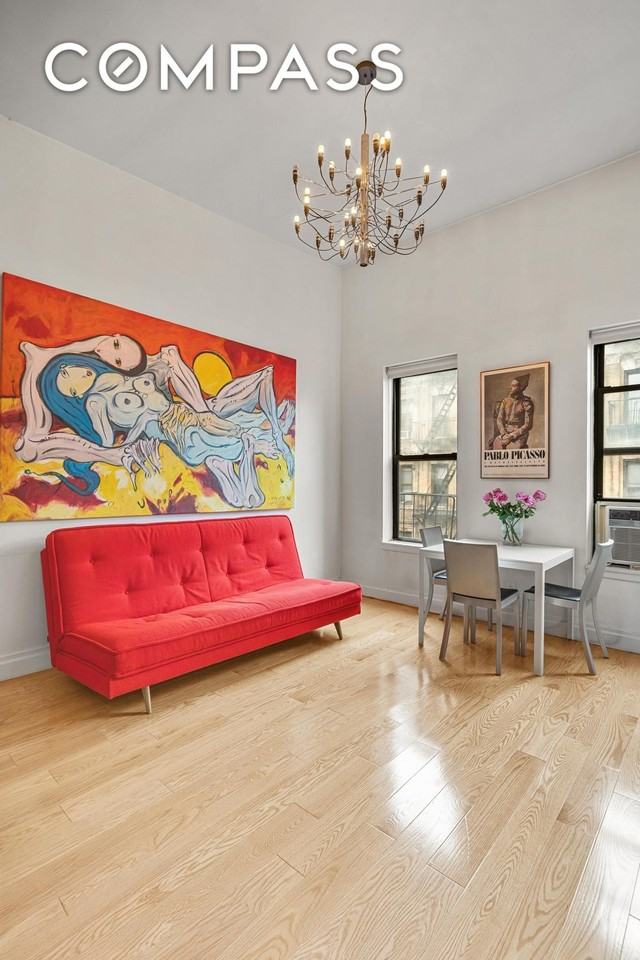 143 Sullivan St #16 - Photo 4 of 10