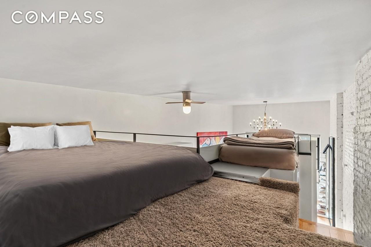 143 Sullivan St #16 - Photo 6 of 10