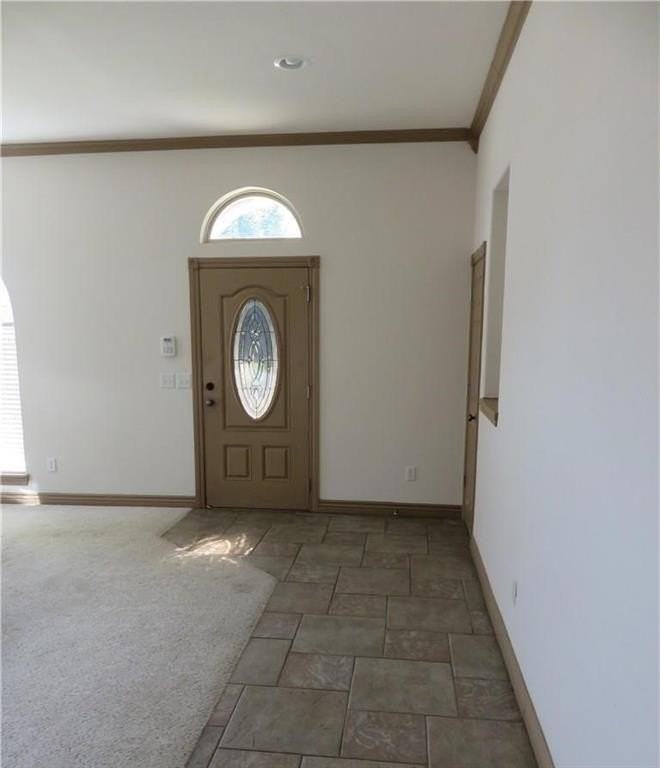 1801 Mead Ln - Photo 2 of 13