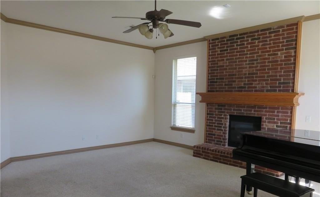 1801 Mead Ln - Photo 3 of 13