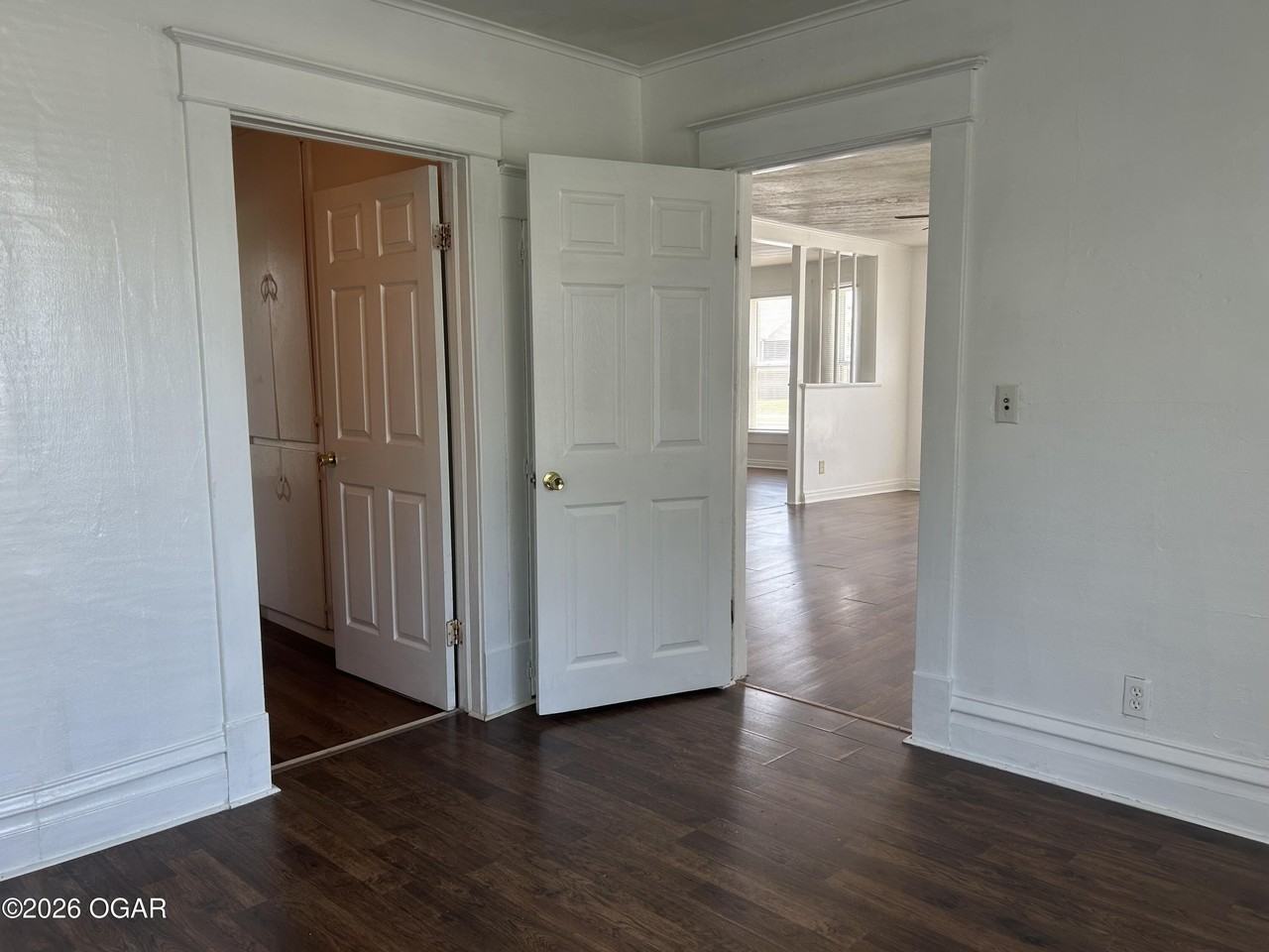 1931 Kentucky Ave - Photo 6 of 9