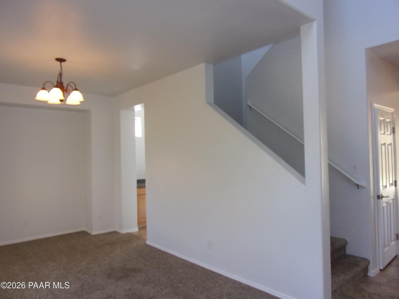 7239 E Barefoot Ln - Photo 4 of 24