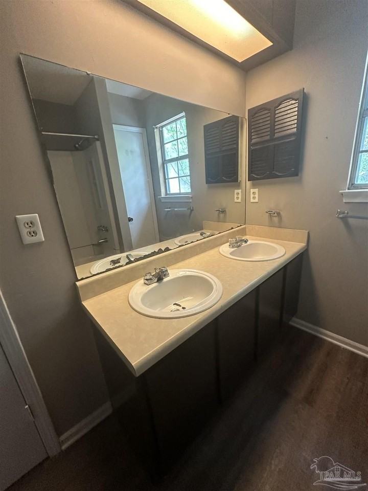 6425 Concord Way - Photo 6 of 7