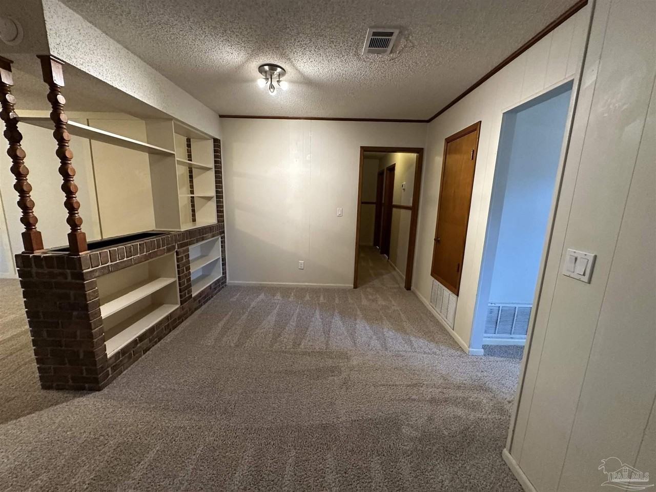 2952 Breckenridge Dr - Photo 4 of 22