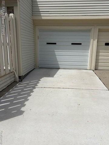 1412 Hidden Meadows Dr E #B - Photo 6 of 43