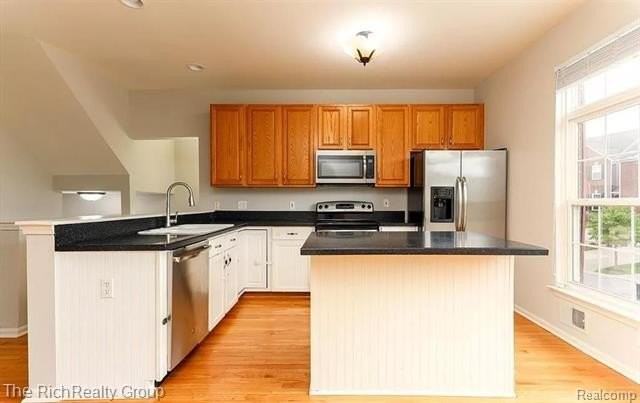 502 Cherry Orchard Rd - Photo 5 of 33