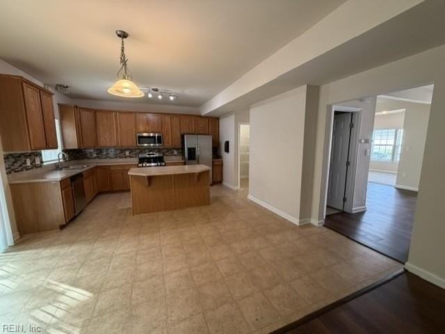 620 Leonard Ln - Photo 5 of 40