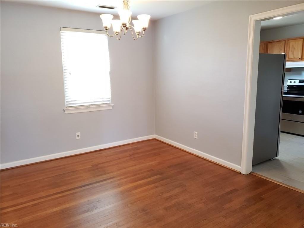 8705 Granby St - Photo 6 of 30