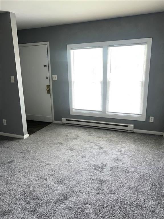 233 W Ocean View Ave #7 - Photo 3 of 8