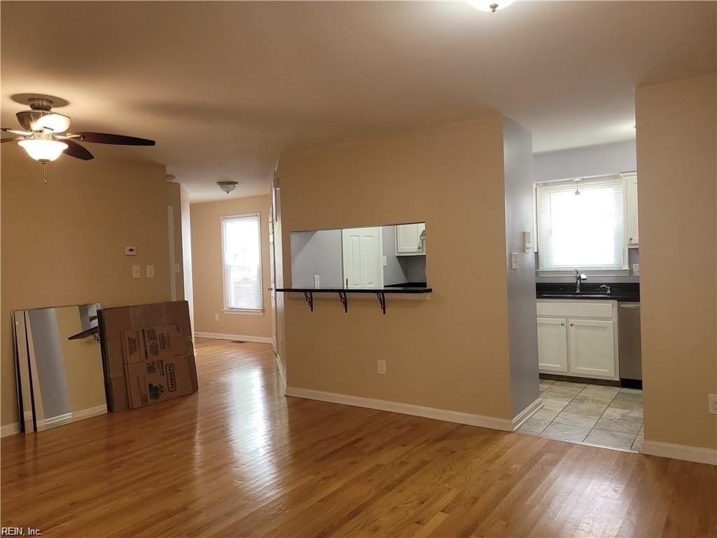 628 Redgate Ave #A - Photo 5 of 28