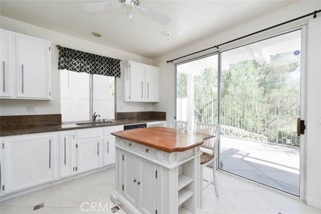 5742 E Bottlebrush Dr - Photo 2 of 8