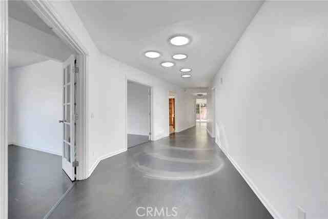 1015 E Walnut Ave - Photo 3 of 7