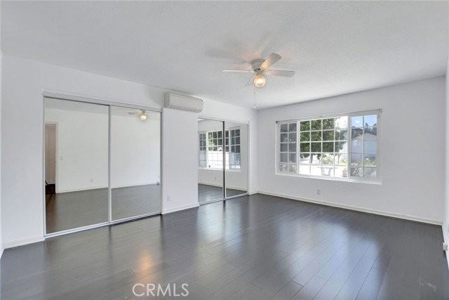 1015 E Walnut Ave - Photo 6 of 7