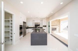 63 Harlow - Photo 1 of 1