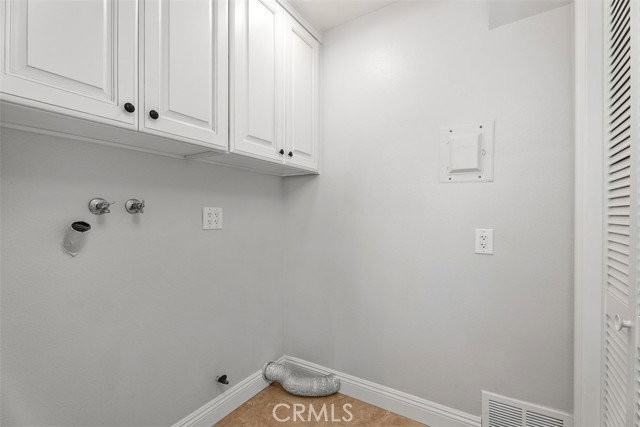 33381 Nottingham Way #B - Photo 6 of 8