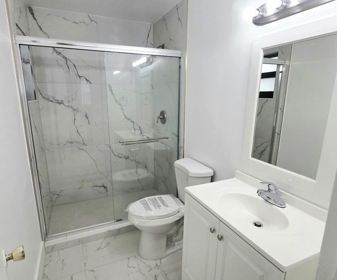 2849 Ne 13th Ave - Photo 6 of 10