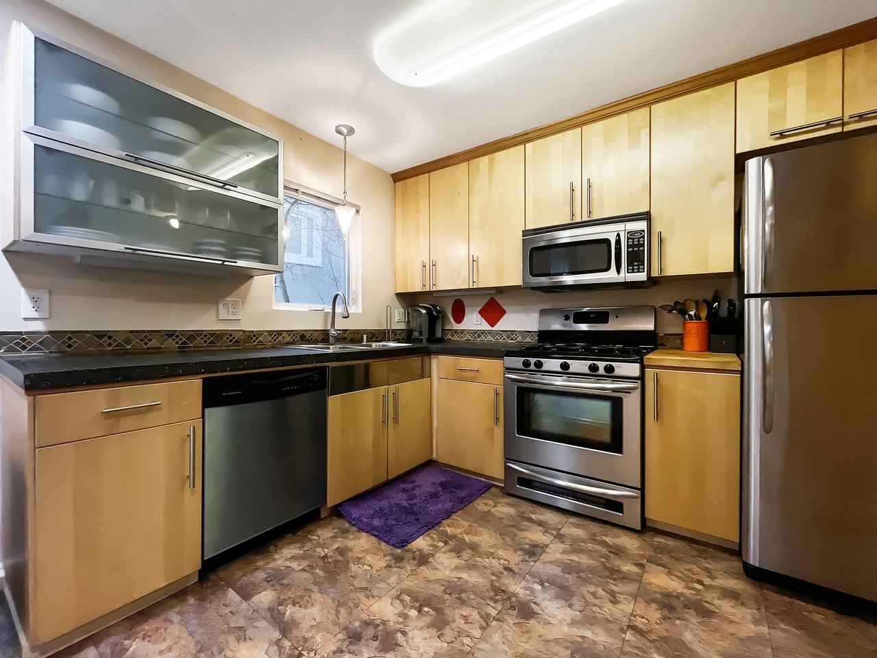 617 N Street - D #D - Photo 2 of 8