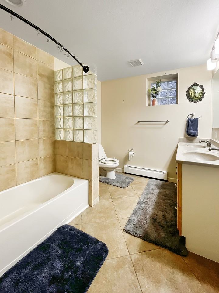 617 N Street - D #D - Photo 4 of 8