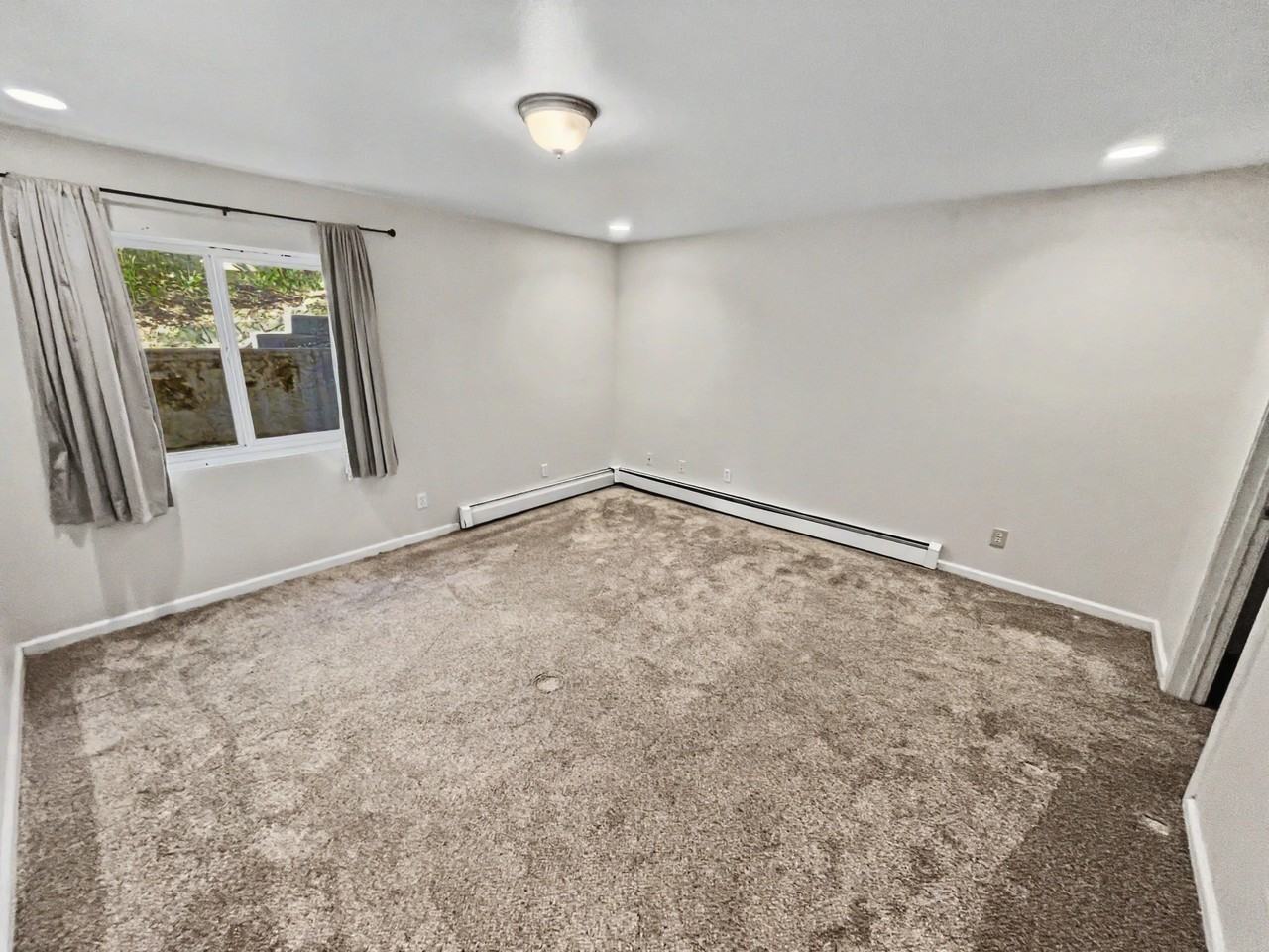 617 N Street - D #D - Photo 6 of 8