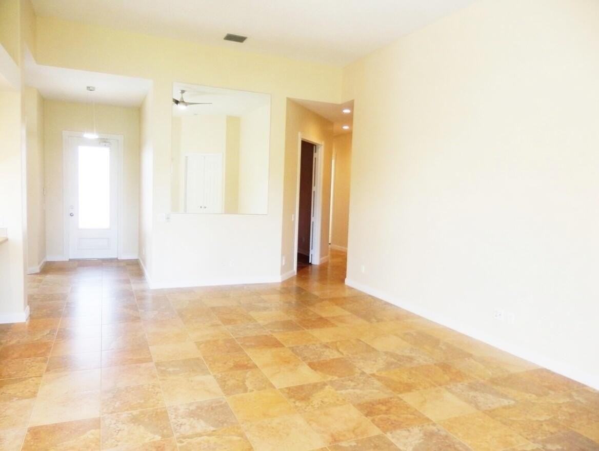 11547 Sw Rockingham Dr - Photo 6 of 45