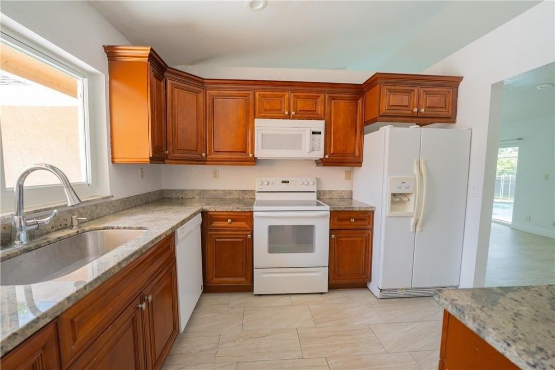 5332 Nw 29th Ct - Photo 3 of 36