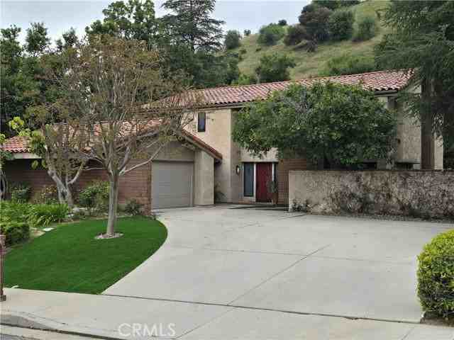 4249 Park Alisal - Photo 4 of 8