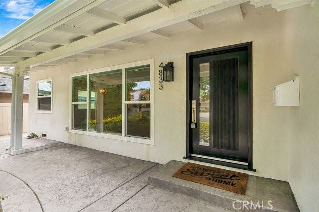 4833 Longridge Ave - Photo 3 of 8